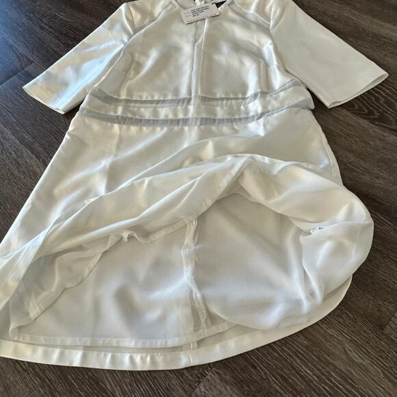 NWT Elliatt Oracle Ivory Mesh Trim Mini Dress Sz M Short Sleeve Shift Structured - Picture 11 of 12